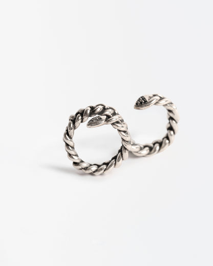 Anello mezzo baffo zirconi argento