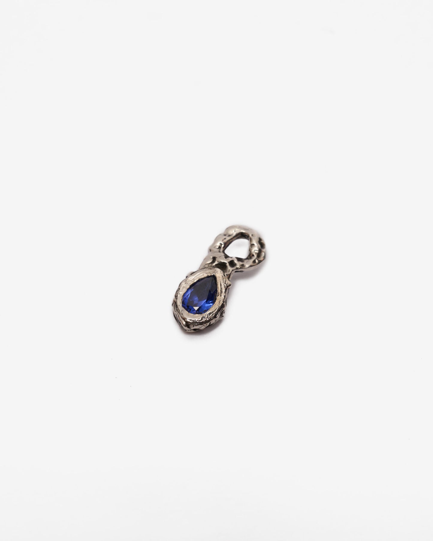 Pendente pokot goccia argento