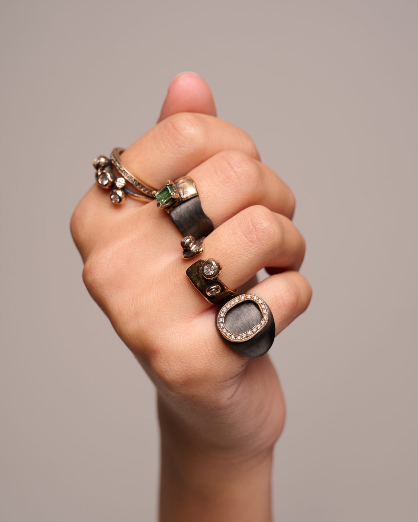 Anello three haneda bronzo e zirconi