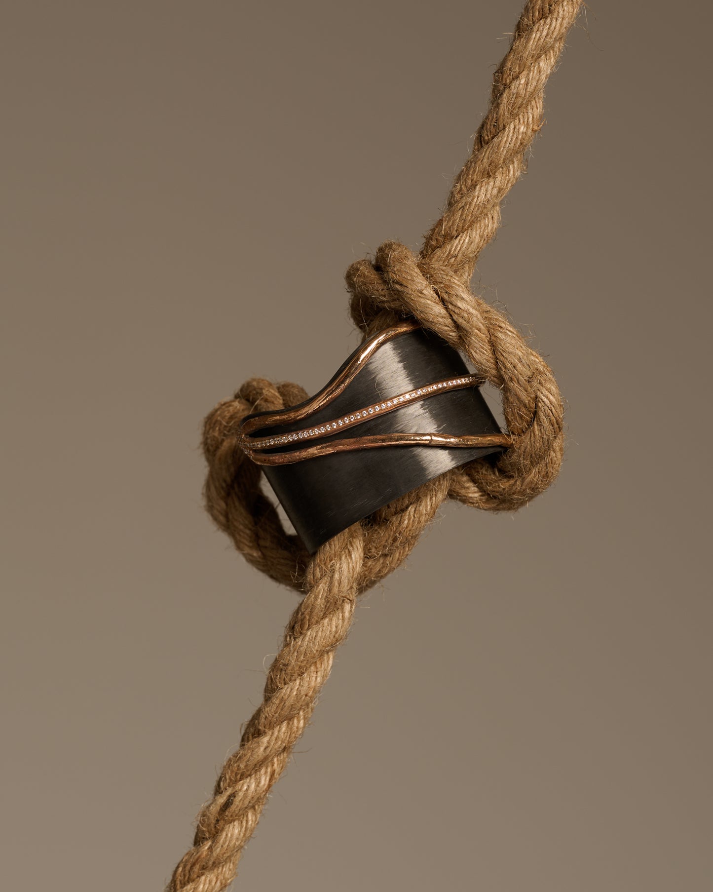 Bracciale big JFK black bronzo e zirconi