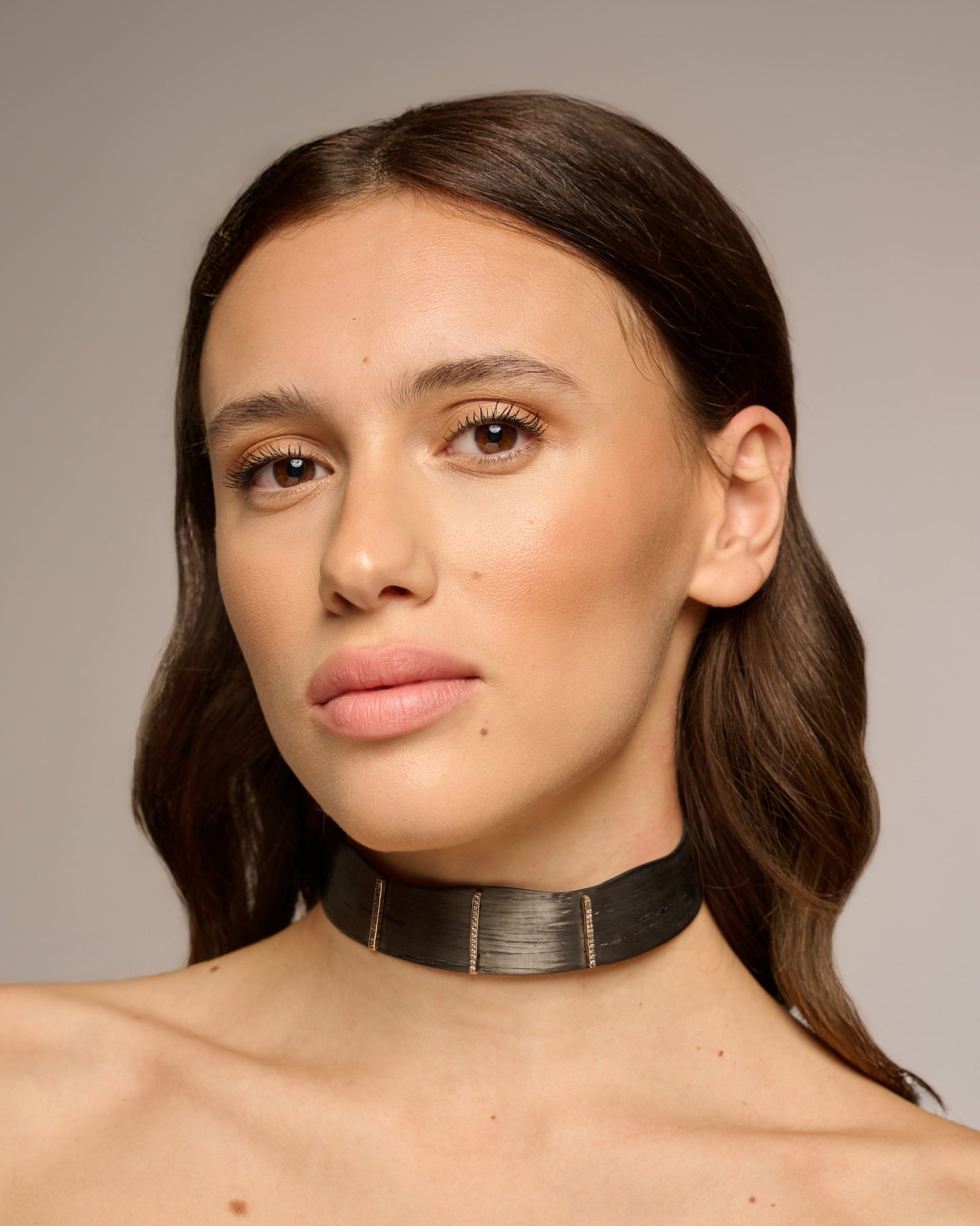 Choker JFK black bronzo e zirconi