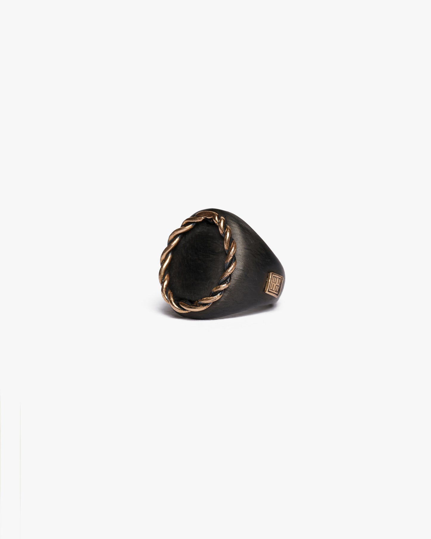 Chevalière half da vinci black bronzo