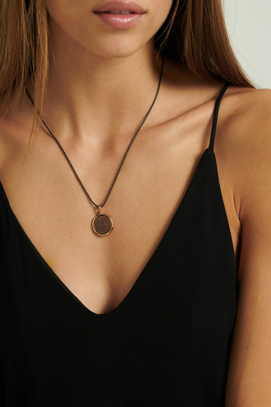 Collana moneta zada bronzo