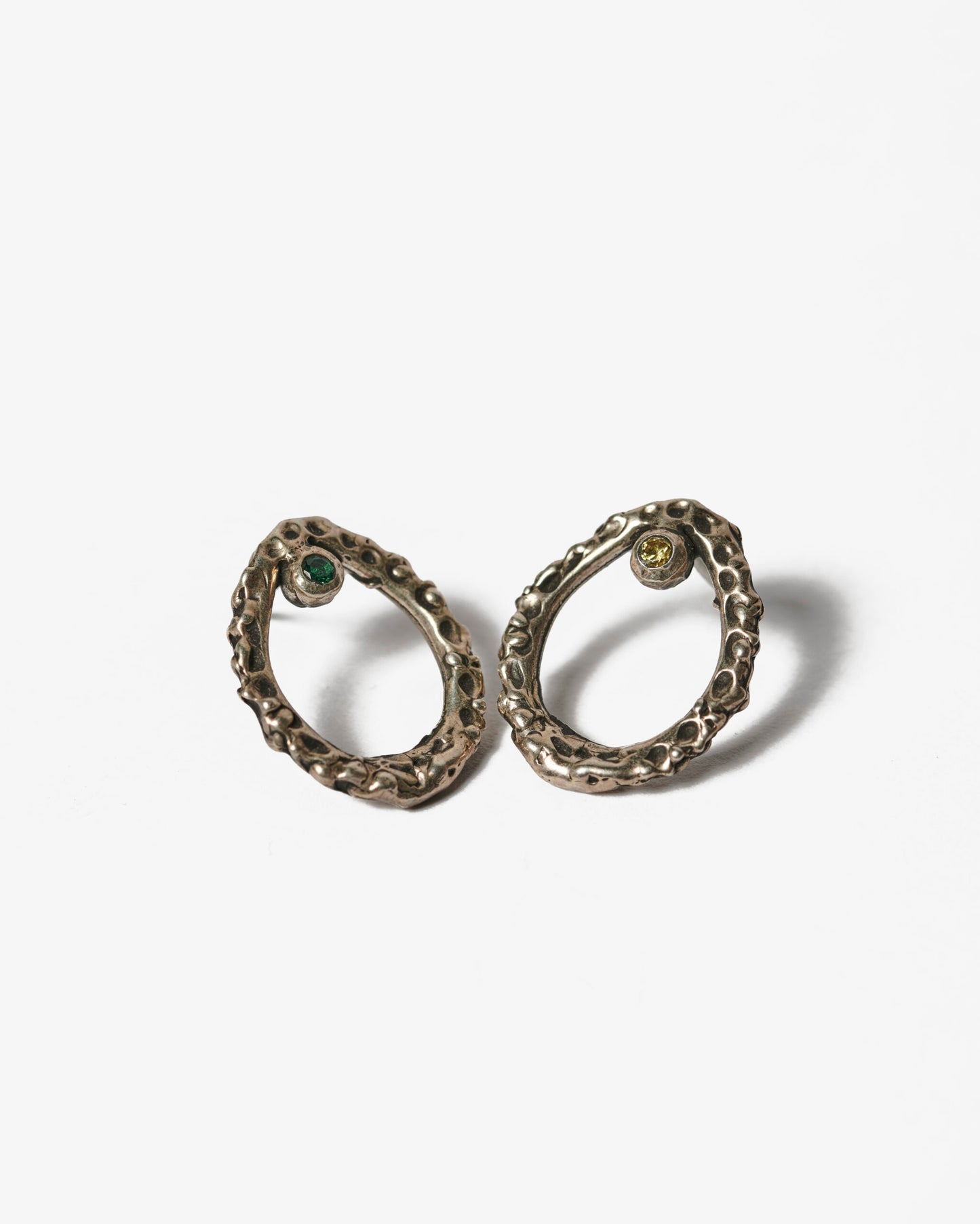 Orecchini mini pokot argento
