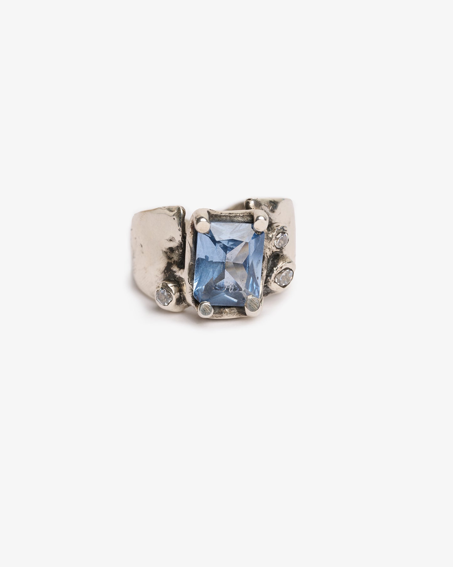 Anello big Changi Argento