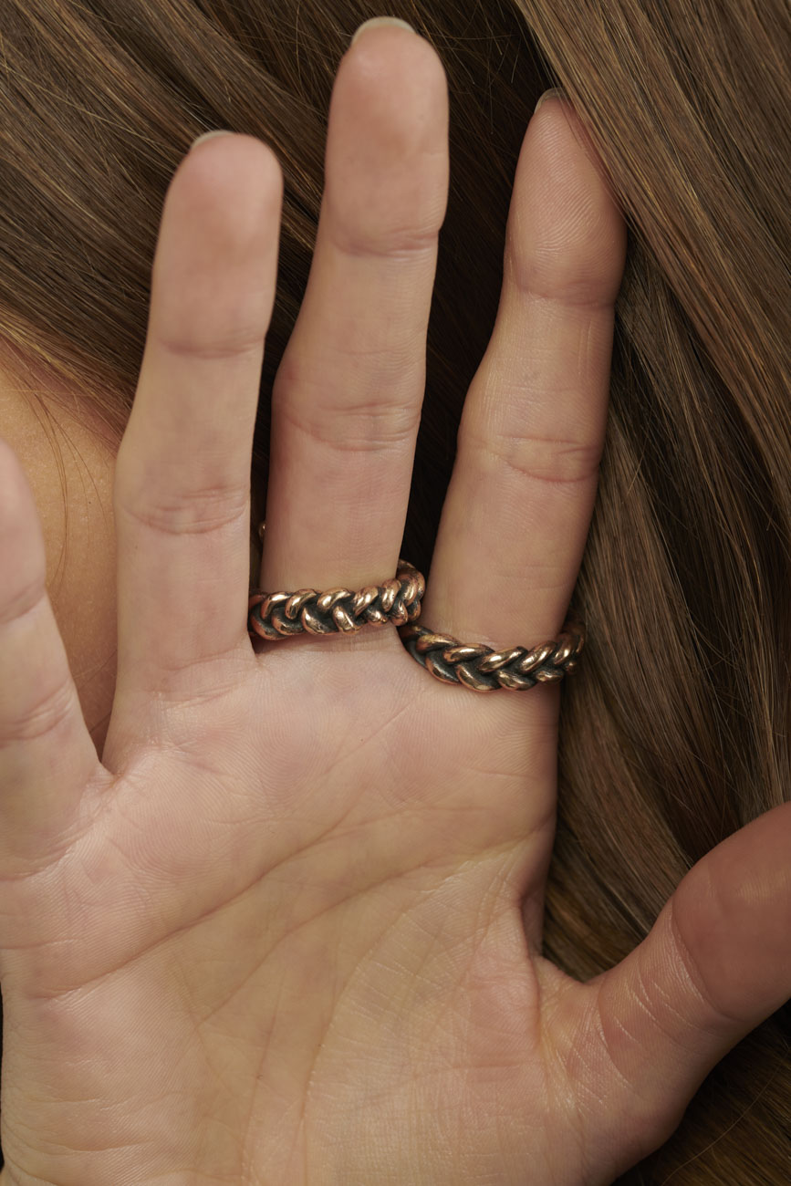 Anello mezzo baffo bronzo