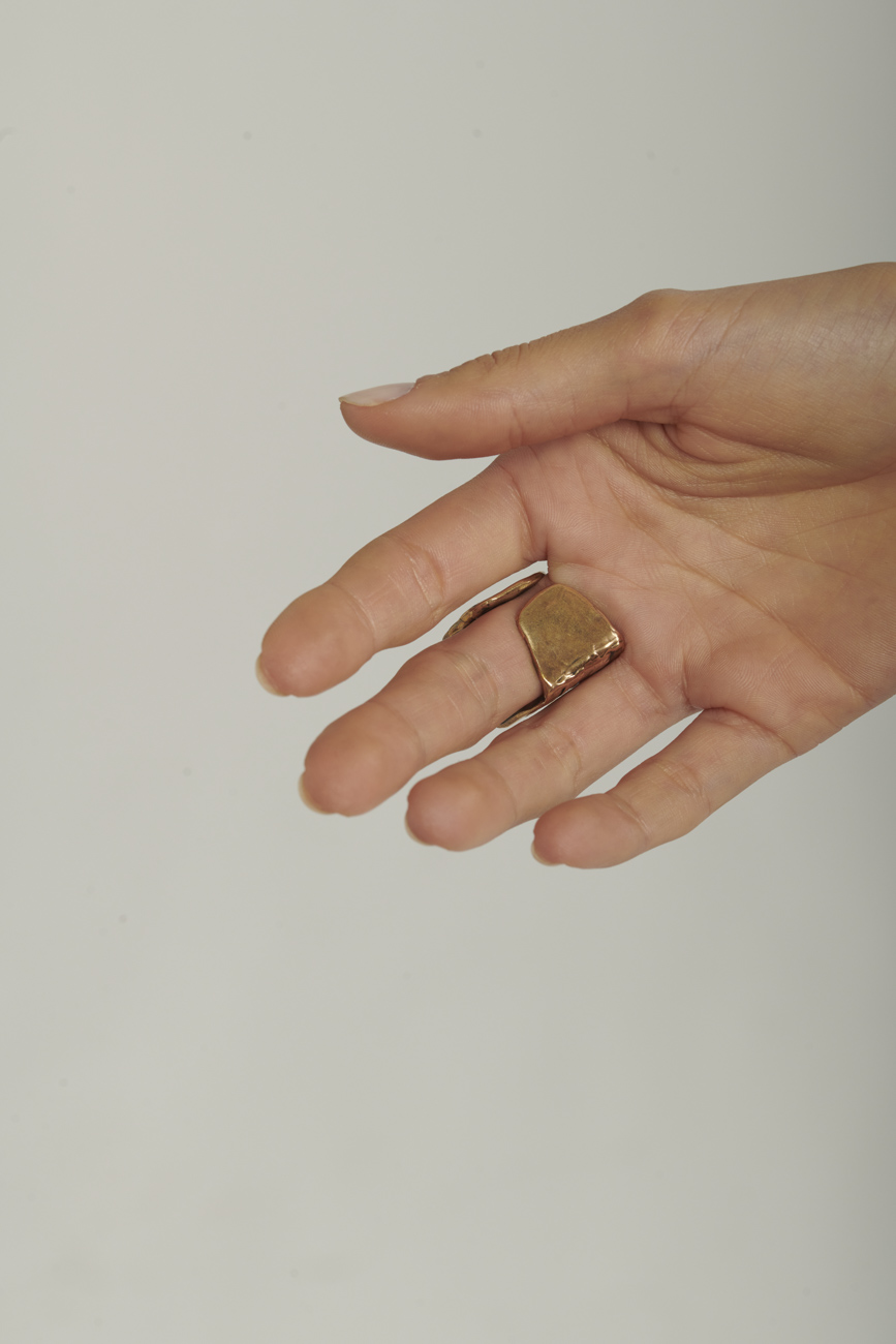 anello neolitico big br indossato4