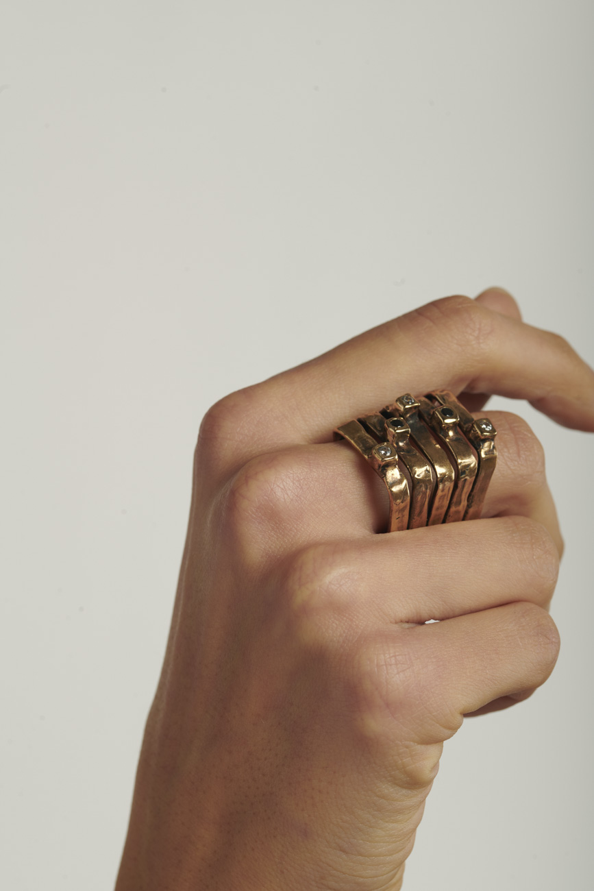 anello neolitico big br indossato2